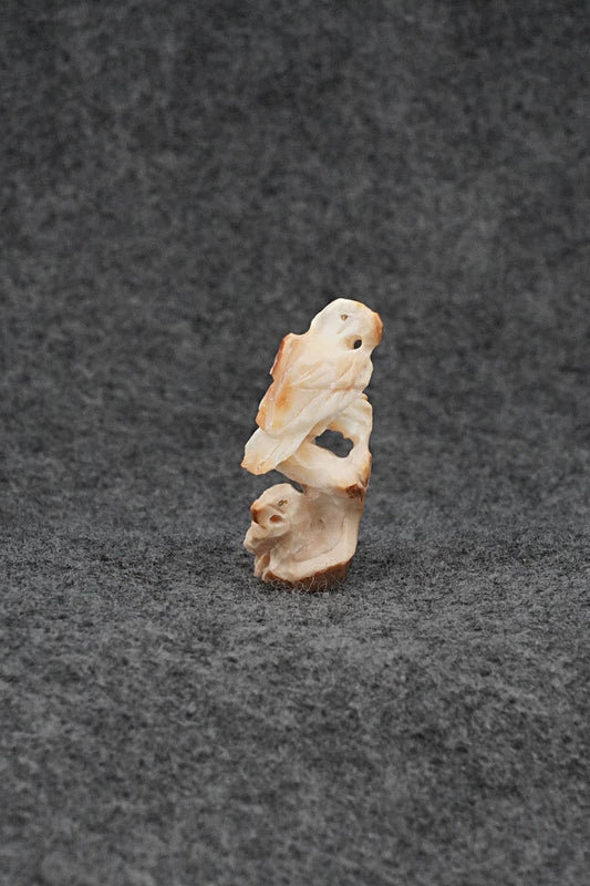 Eagle Zuni Fetish Carving - Ruben Najera