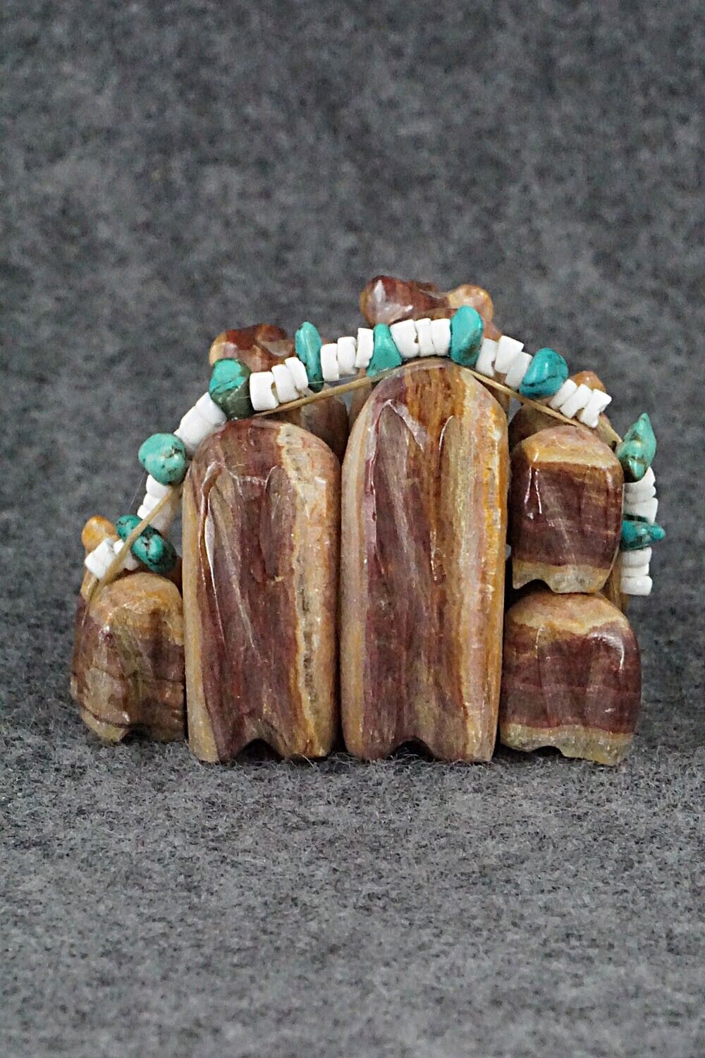 Bear Family Zuni Fetish Carving - Tim Lementino