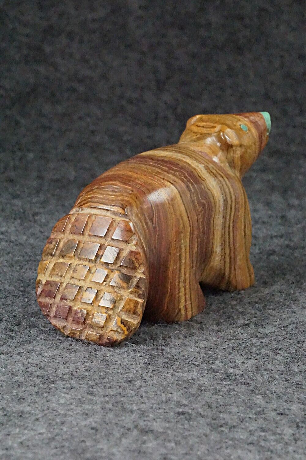 Beaver Zuni Fetish Carving - Enrike Leekya