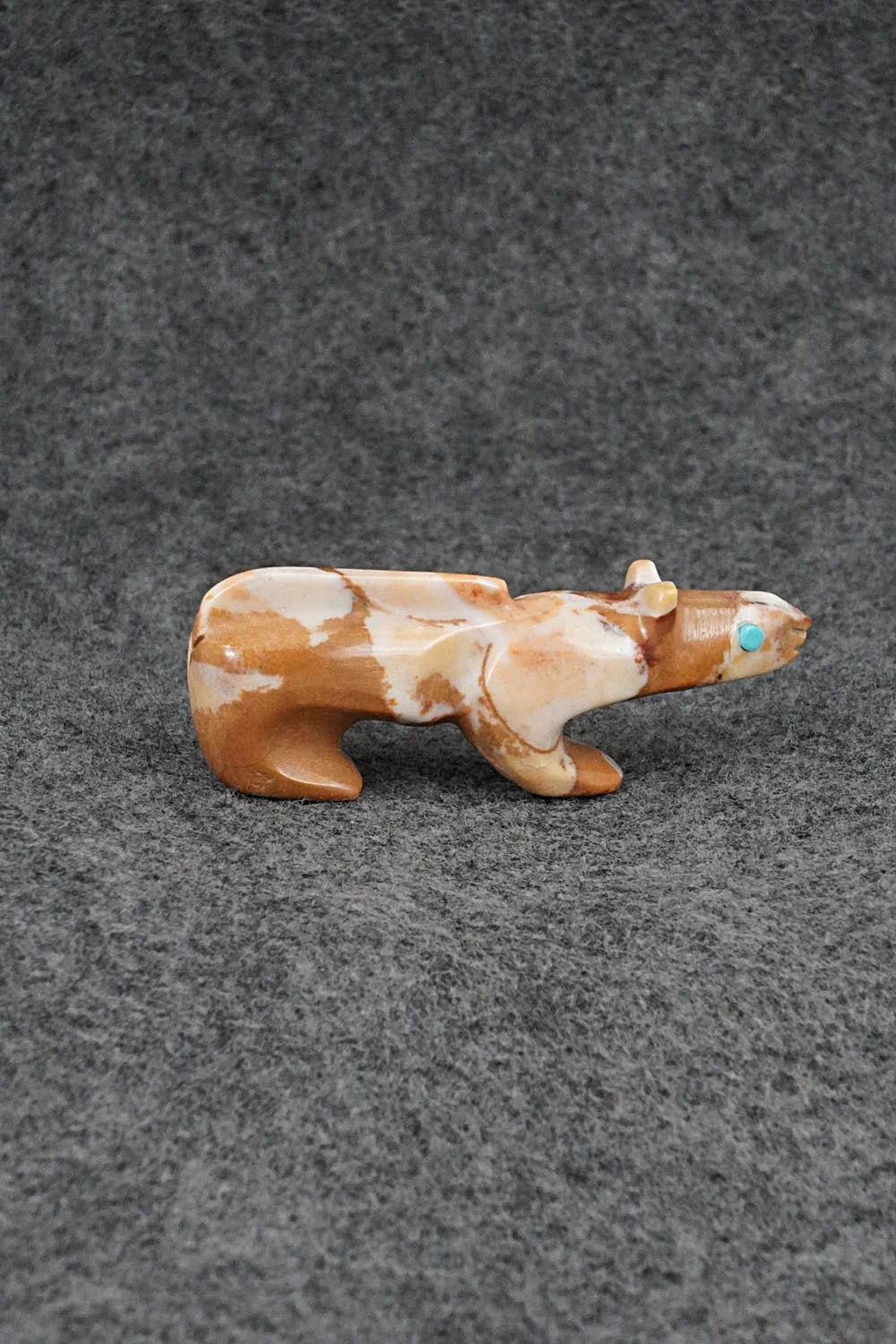 Mountain Lion Zuni Fetish Carving - Ronnie Lunasee