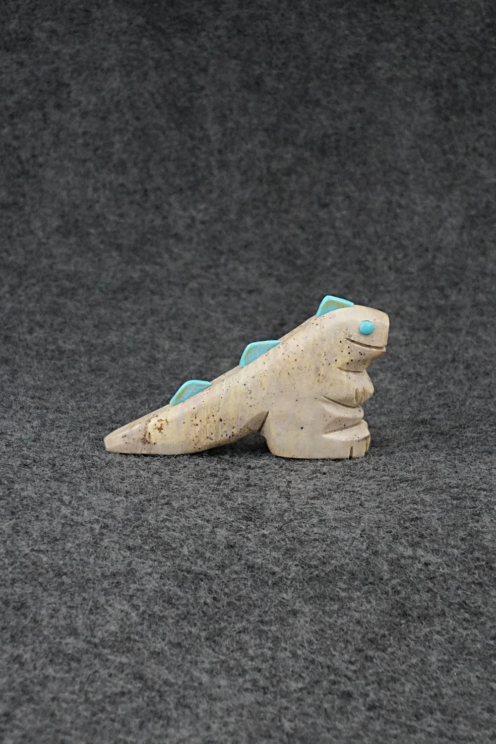 Dinosaur Zuni Fetish Carving - Cody Chavez