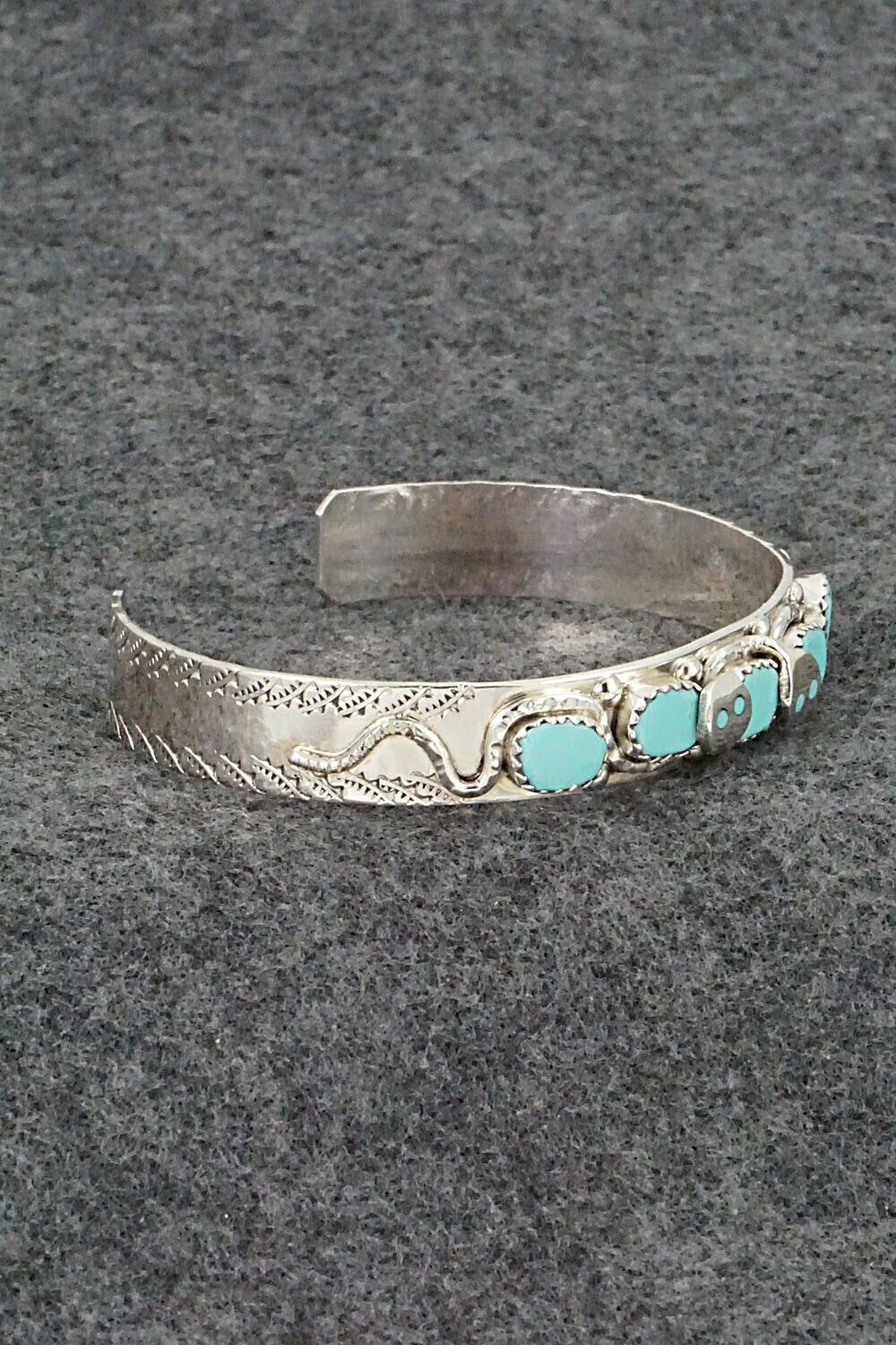 Turquoise & Sterling Silver Bracelet - Joy Calavaza