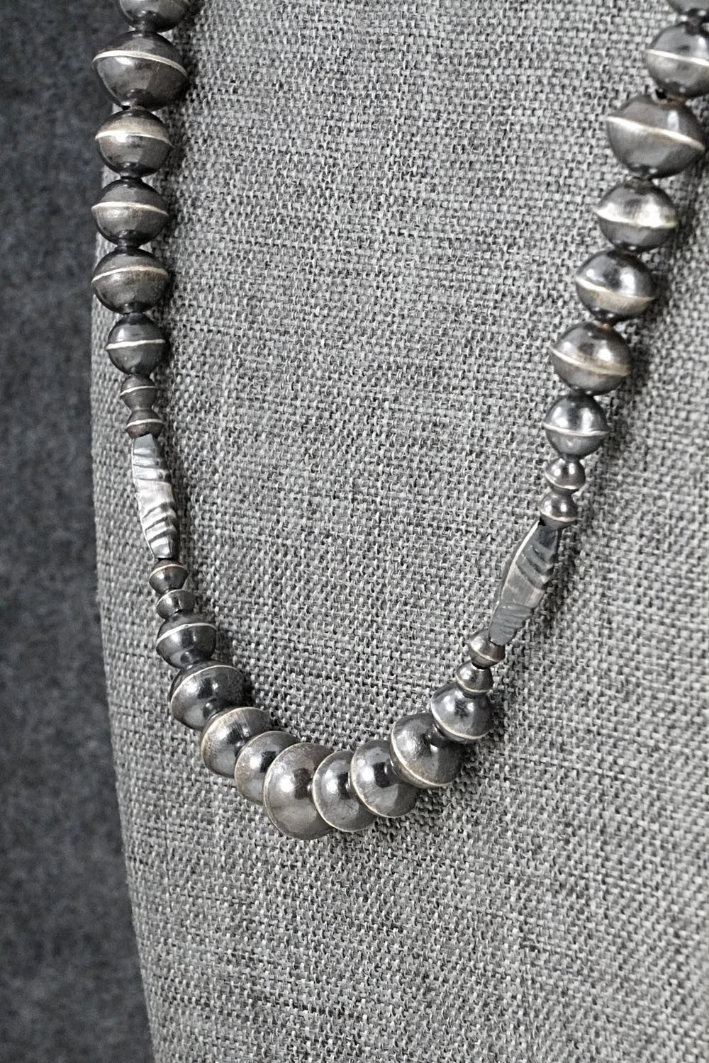 Sterling Silver Navajo Pearl Necklace 20" - Vintage