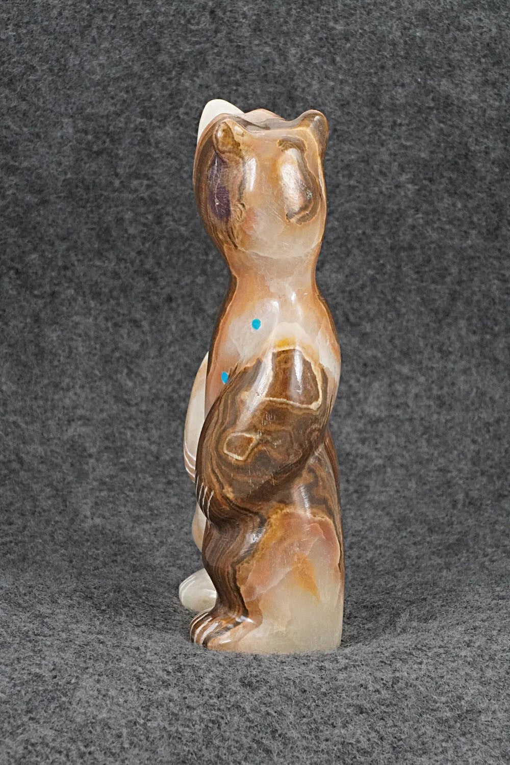 Bear Zuni Fetish Carving - Nelson Yatsattie