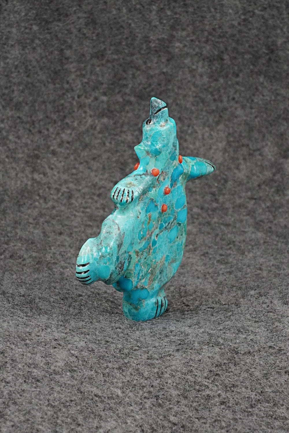 Bear Zuni Fetish Carving - Claudia Peina