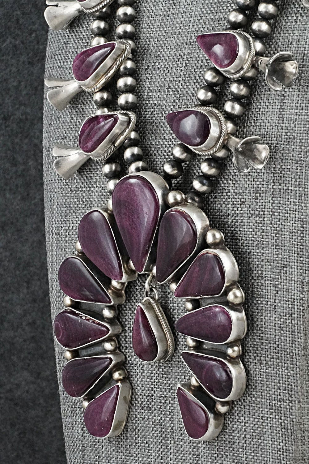 Spiny Oyster & Sterling Silver Squash Blossom Set - Kathleen Livingston