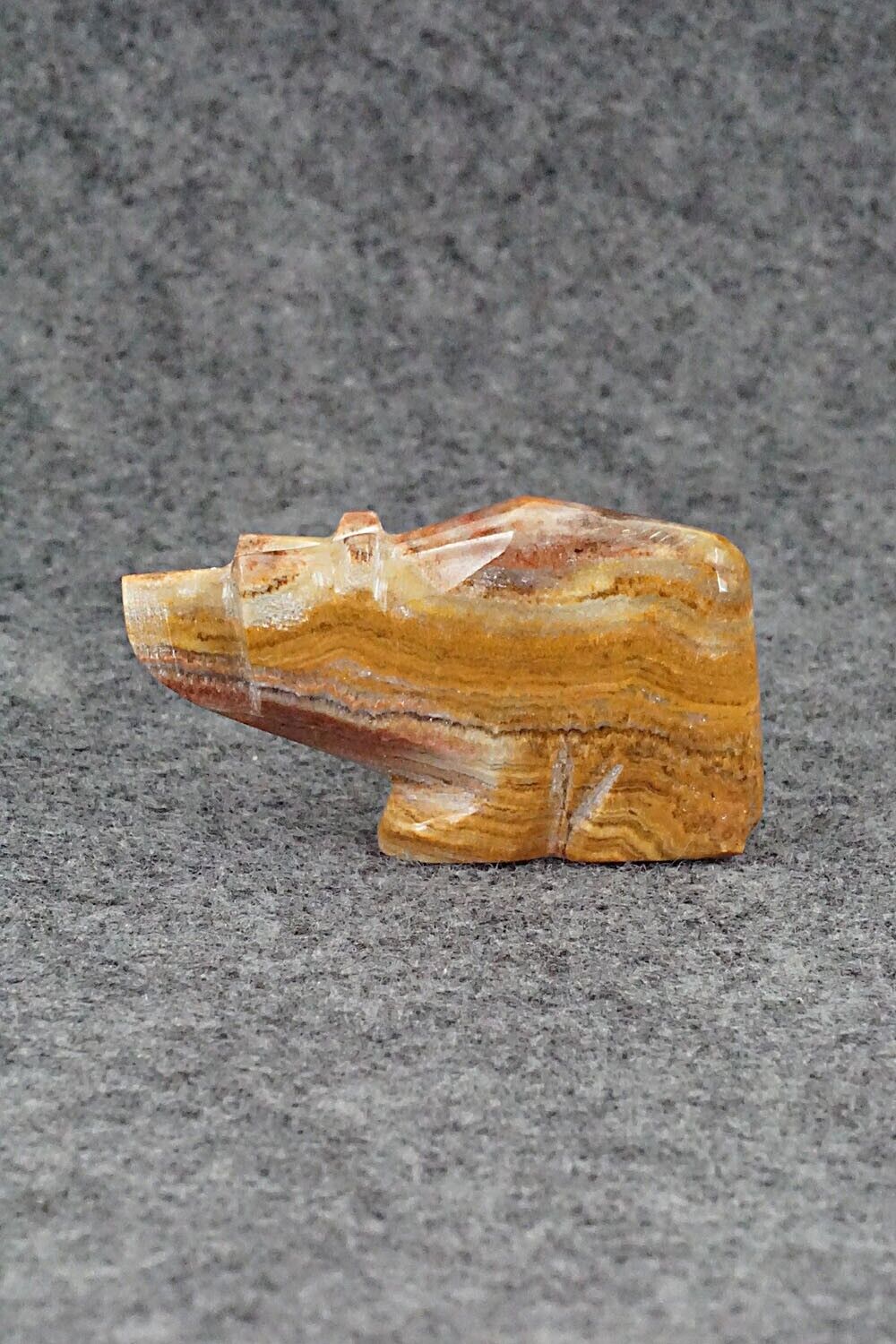 Bear Zuni Fetish Carving - Kenny Chavez