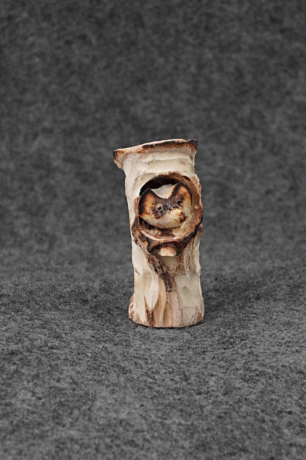 Fox Zuni Fetish Carving - Ruben Najera