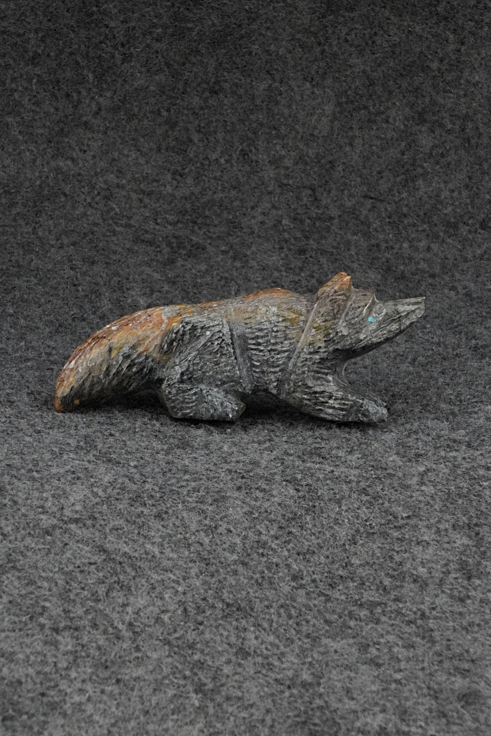 Wolf Zuni Fetish Carving - Tony Mackel