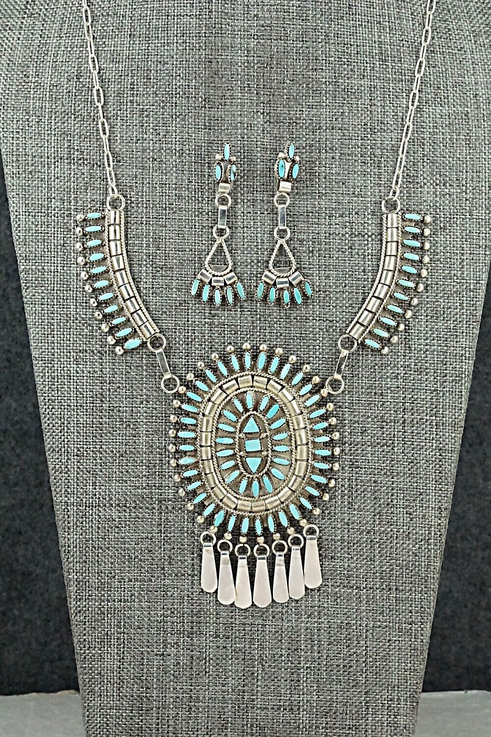 Turquoise & Sterling Silver Necklace and Earrings Set - Evonne Hustito