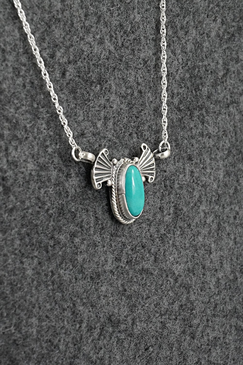 Turquoise & Sterling Silver Necklace - Verley Betone