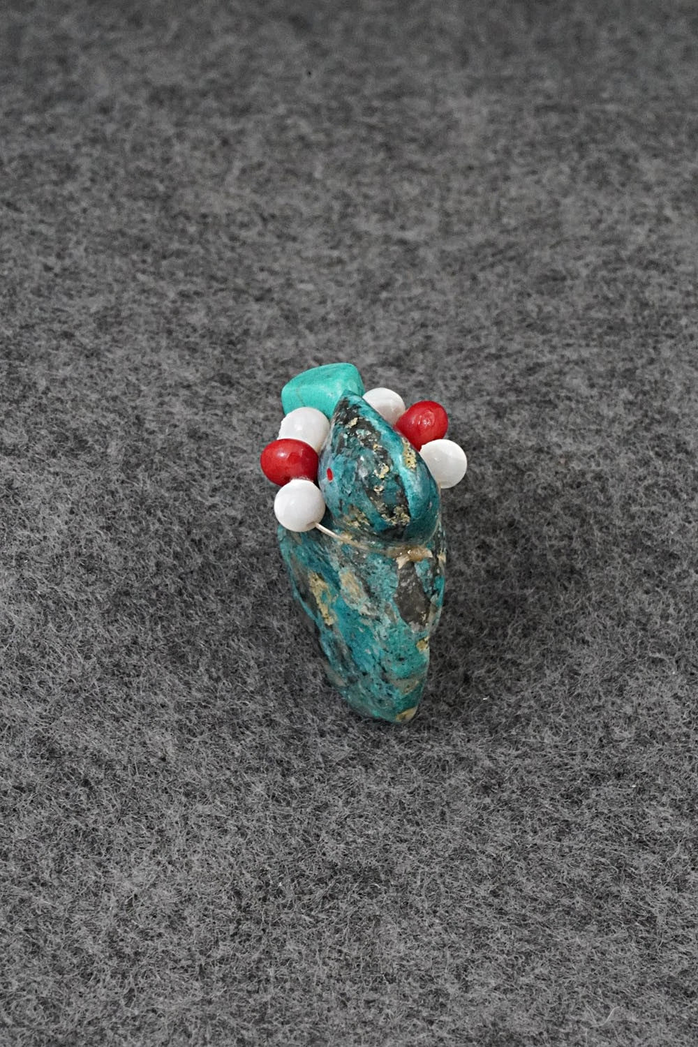 Eagle Zuni Fetish Carving - James Panteah