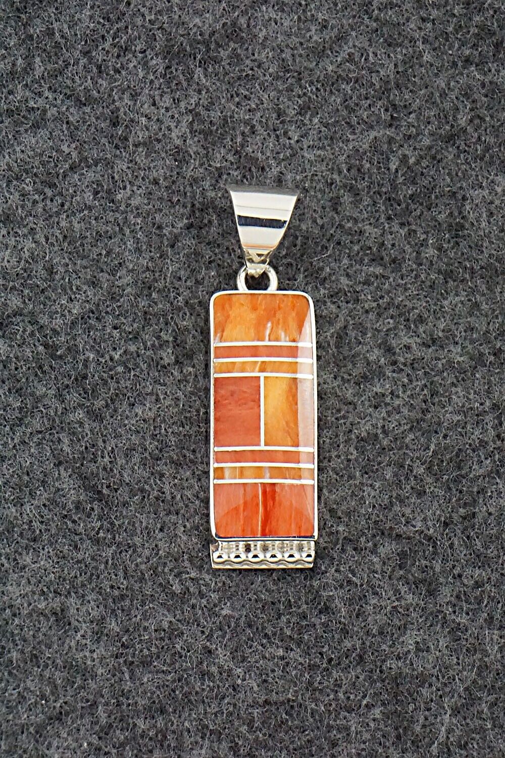 Spiny Oyster & Sterling Silver Pendant - Curtis Manygoats
