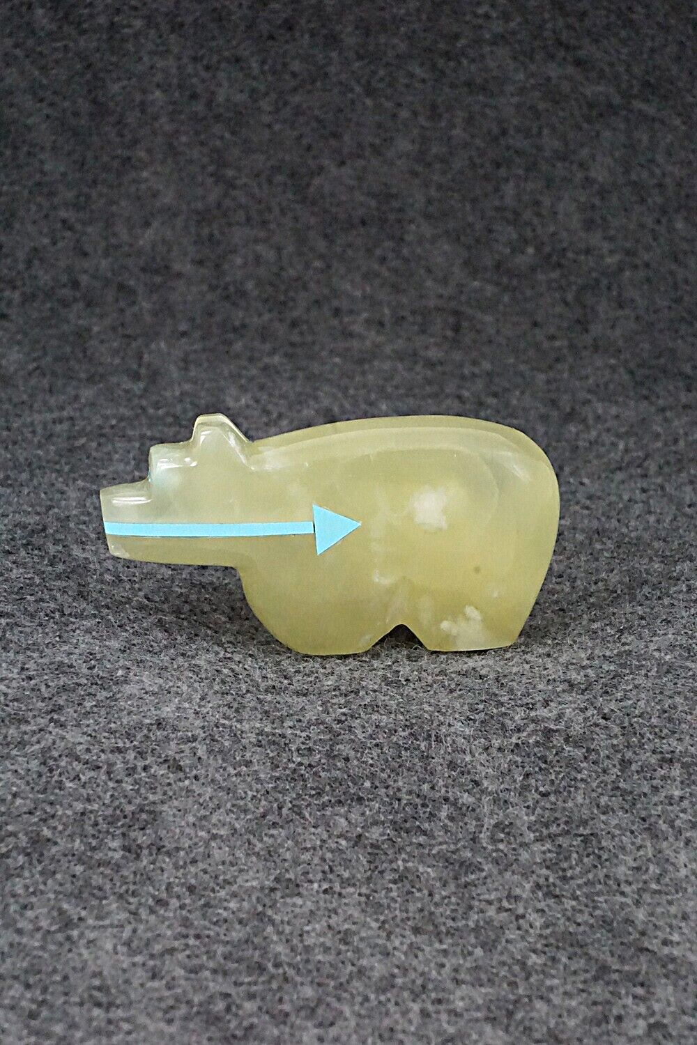 Bear Zuni Fetish Carving - Bernard Laiwakete