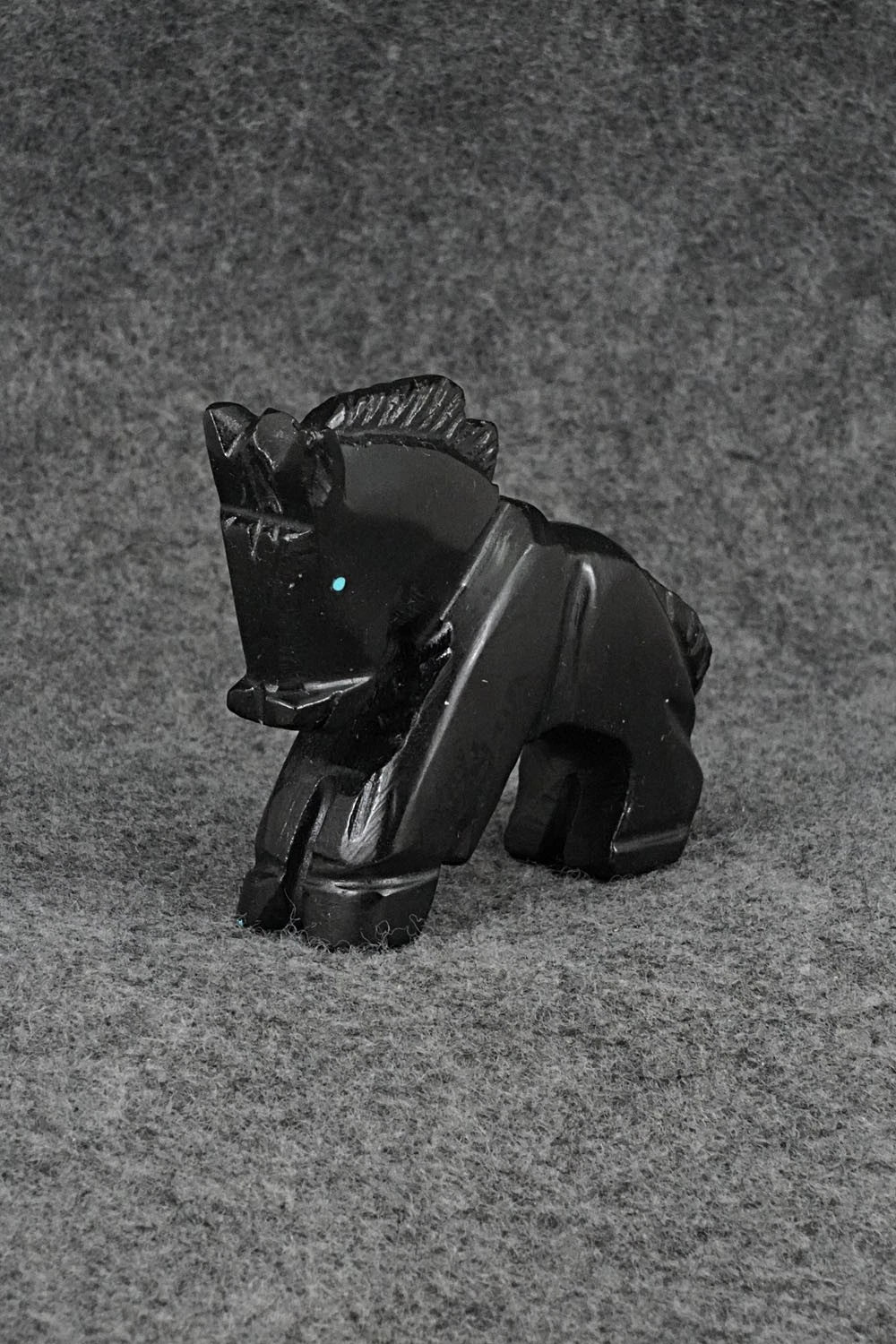 Horse Zuni Fetish Carving - Tony Mackel