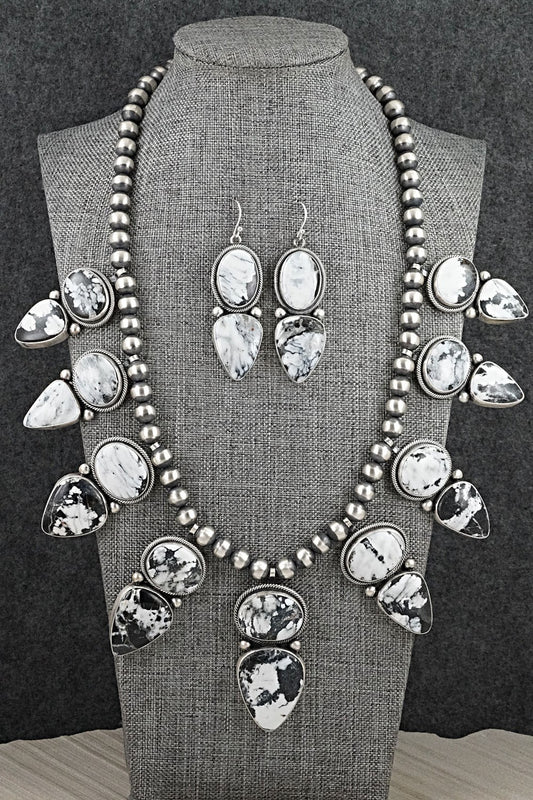 White Buffalo & Sterling Silver Necklace and Earrings Set - Mark Yazzie