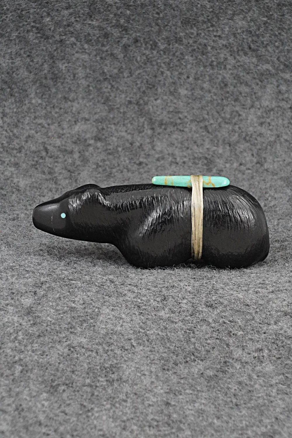 Bear Zuni Fetish Carving - Herbert Halate