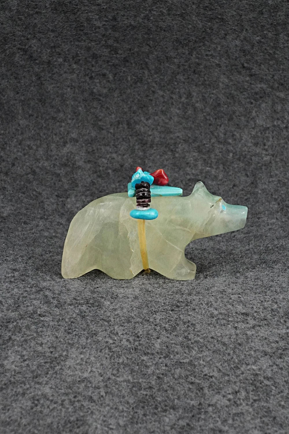 Wolf Zuni Fetish Carving - Rodney Laiwakete