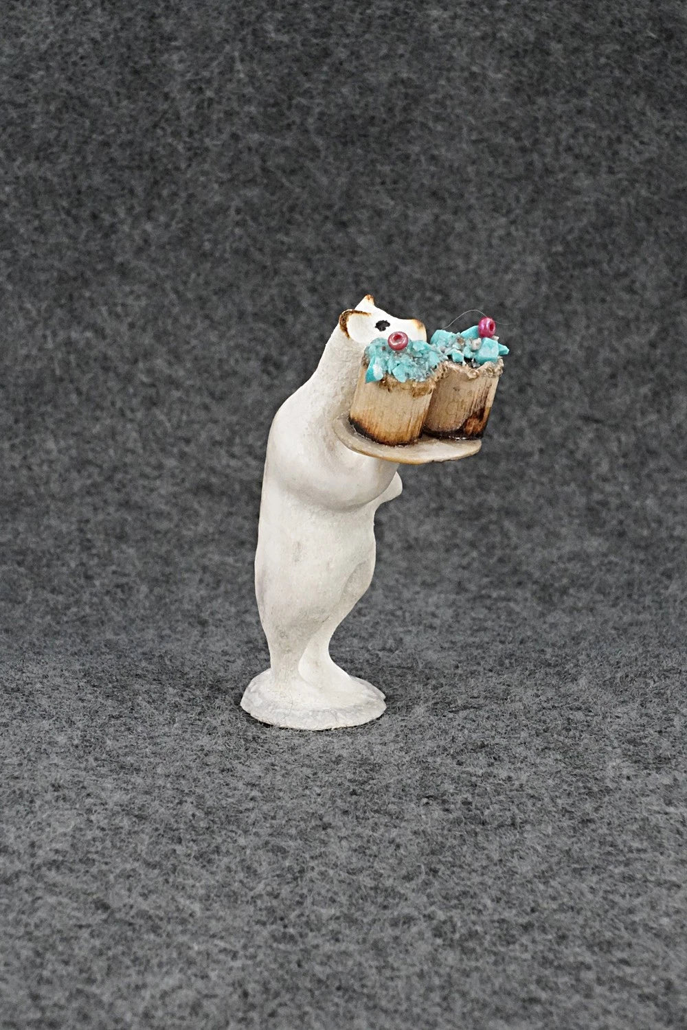 Bear Zuni Fetish Carving - Ruben Najera