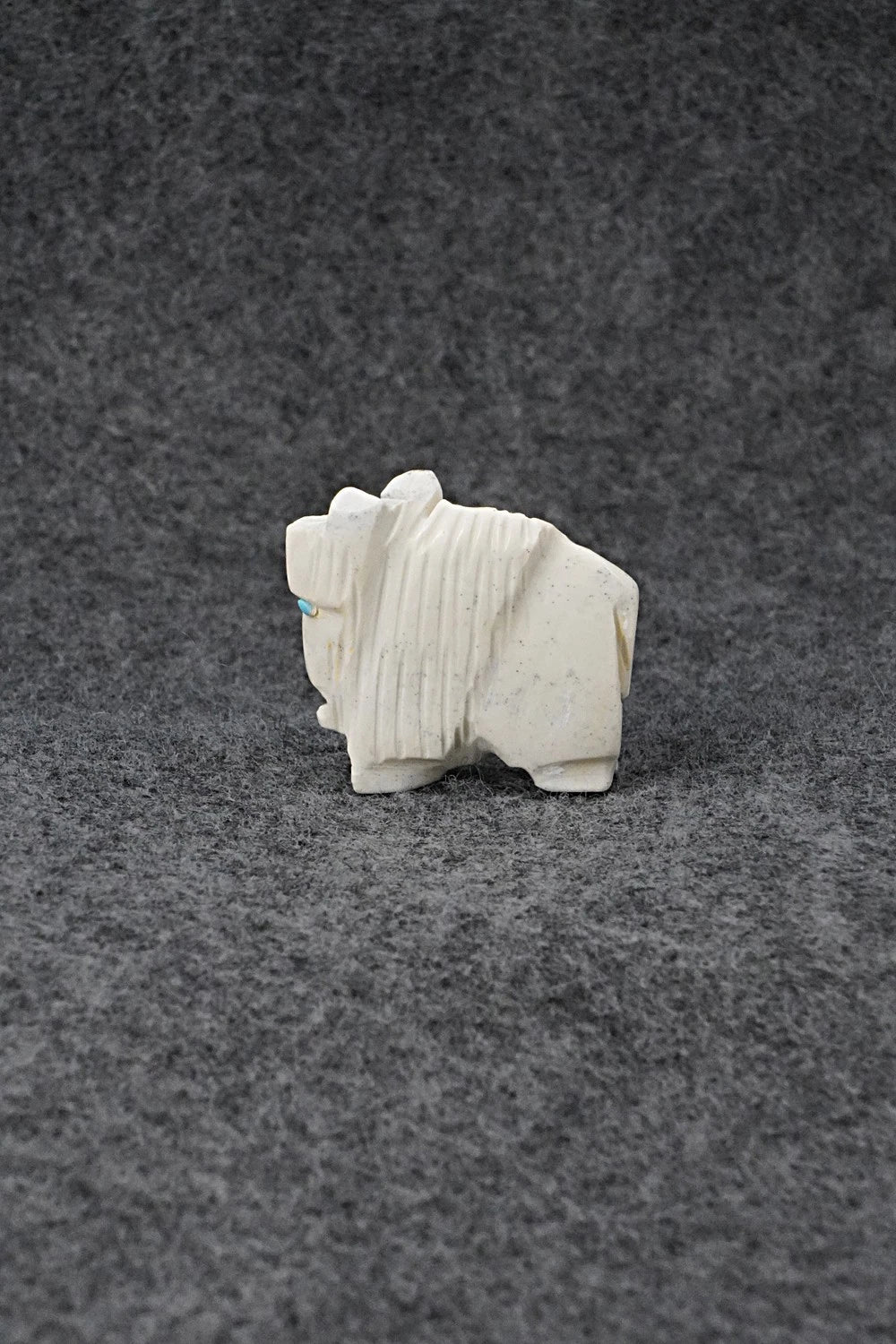 Buffalo Zuni Fetish Carving - Gilbert Lonjose