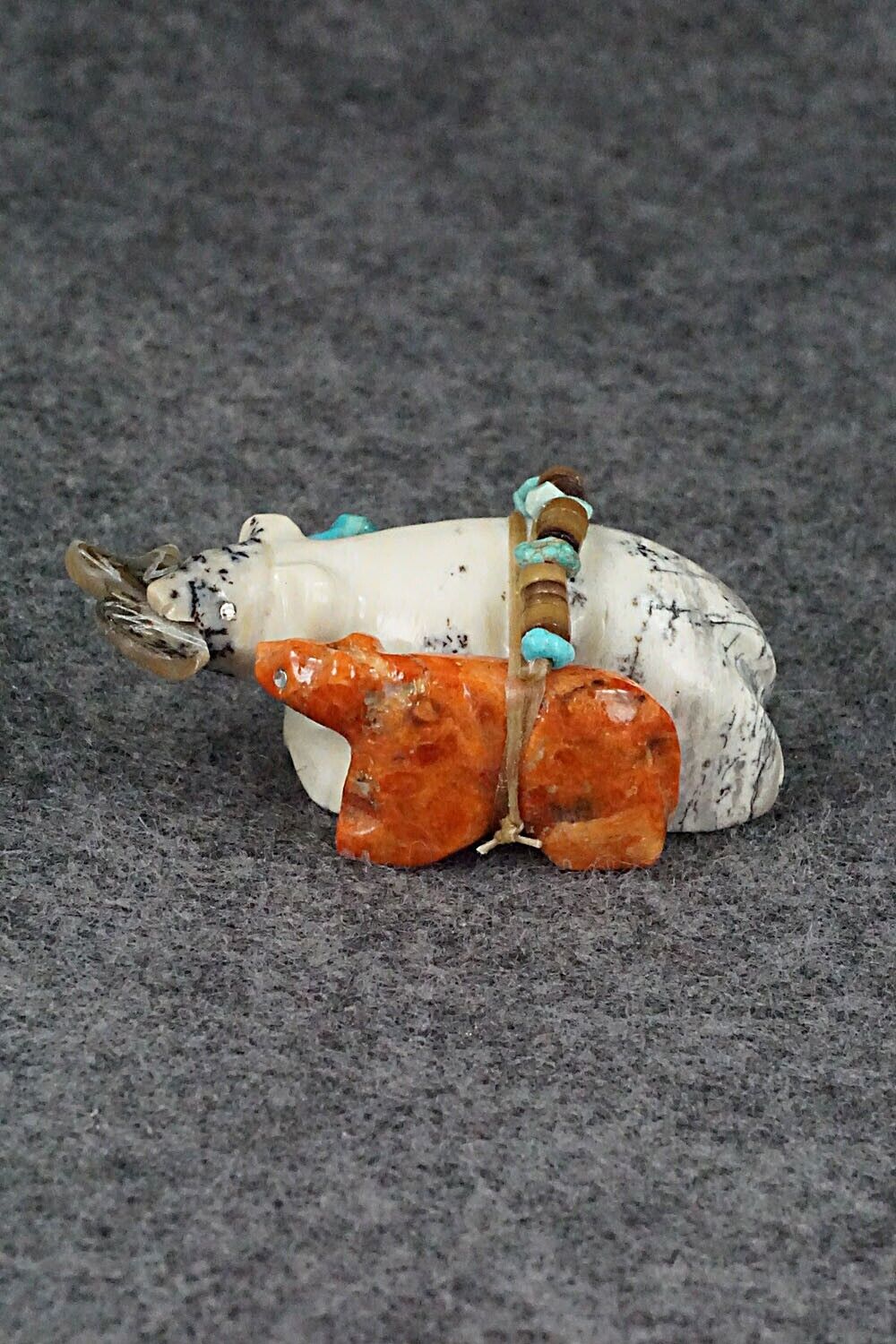 Bears with Fish Zuni Fetish Carving - Daisy Rose Leonard