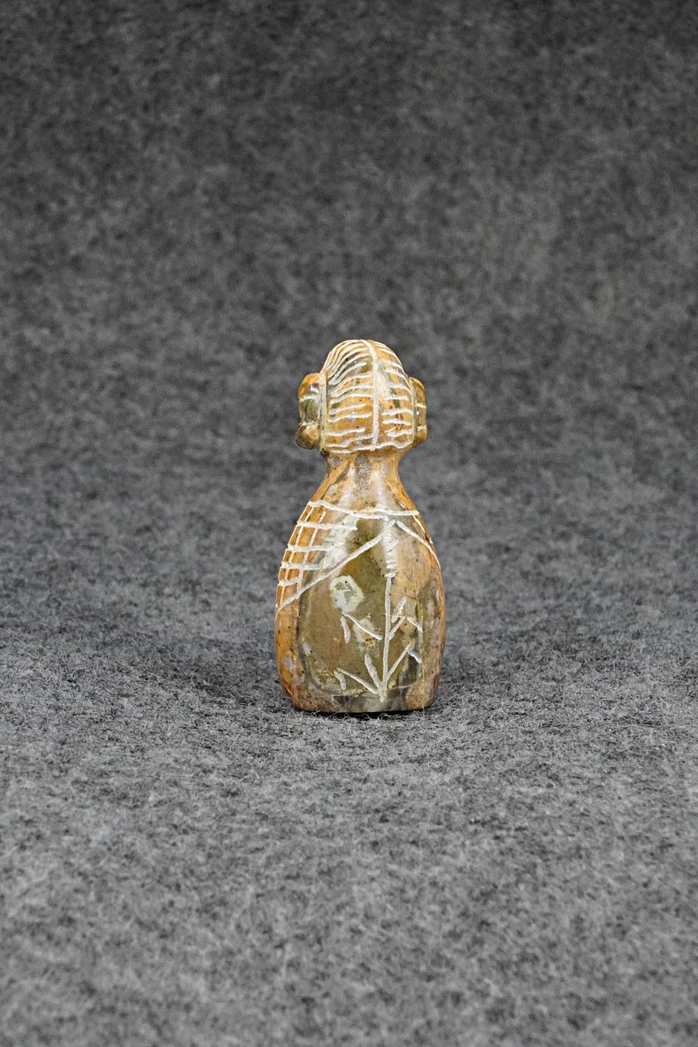 Corn Maiden Zuni Fetish Carving - Andres Jernention