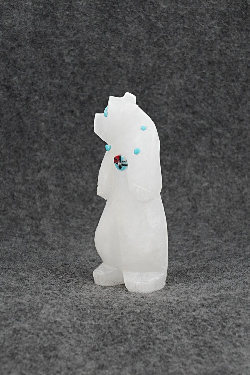 Bear Zuni Fetish Carving - Dannette Laate