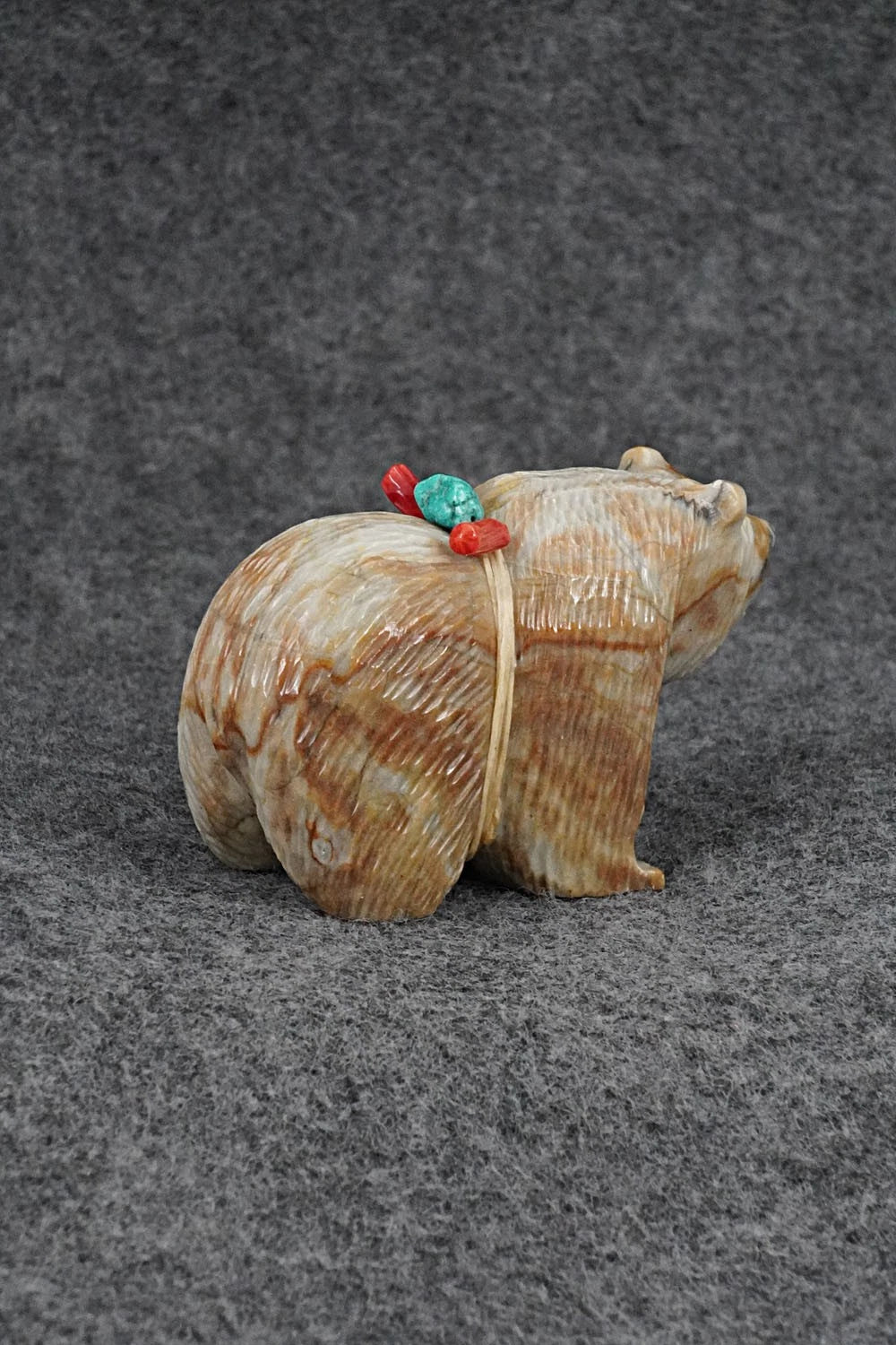 Bear Zuni Fetish Carving - Farlan & Paulette Quam