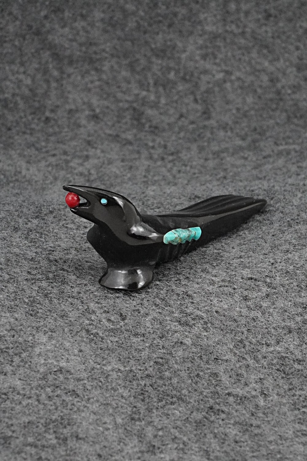 Crow Zuni Fetish Carving - Calvert Bowanie
