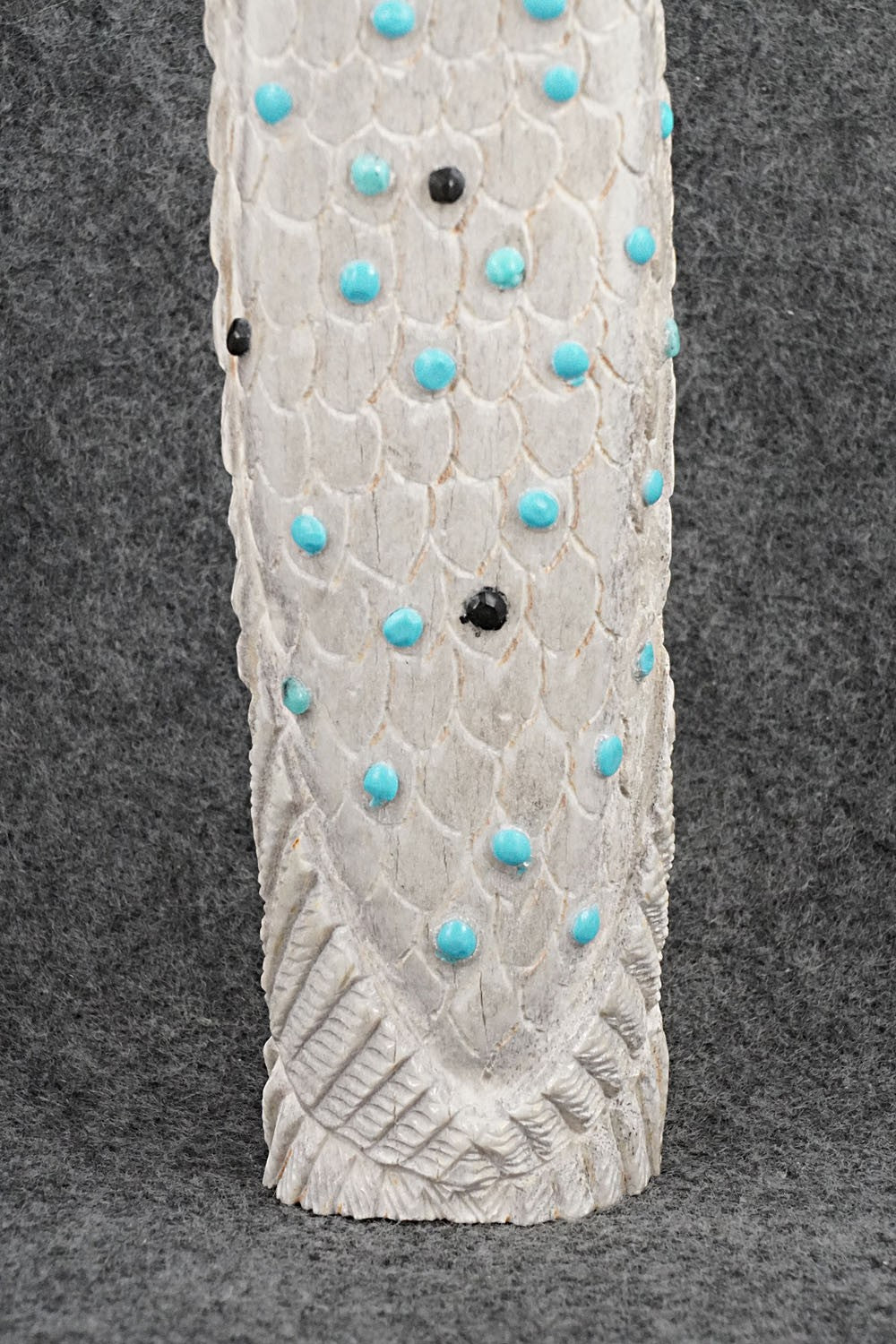 Corn Maiden Zuni Fetish Carving - Garrick Weeka