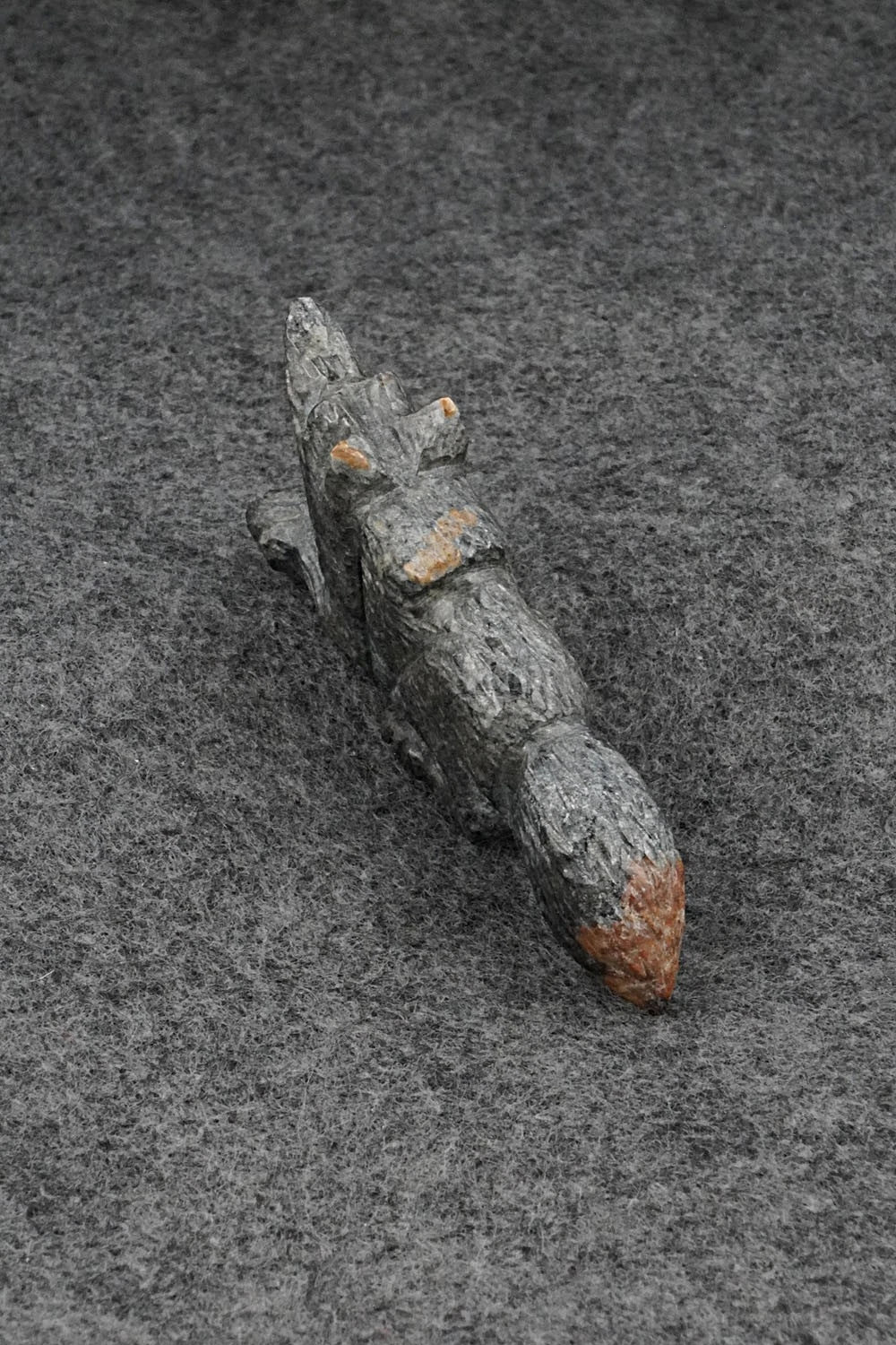Wolf Zuni Fetish Carving - Tony Mackel
