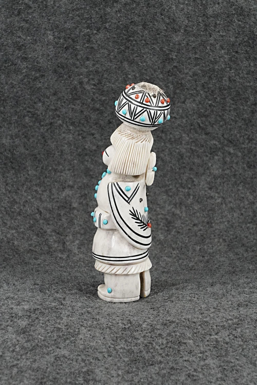 Ola Maiden Zuni Fetish Carving - Claudia Peina