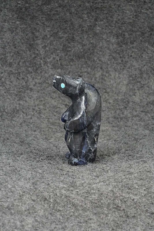 Bear Zuni Fetish Carving - Ronnie Lunasee