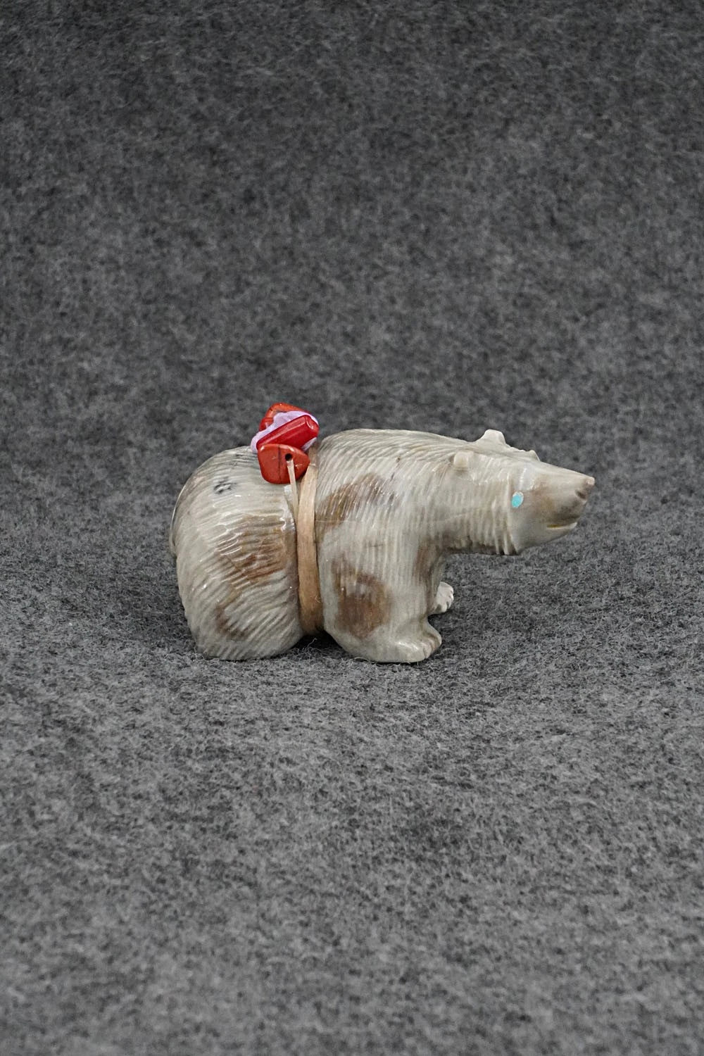 Bear Zuni Fetish Carving - Paulette & Farlan Quam