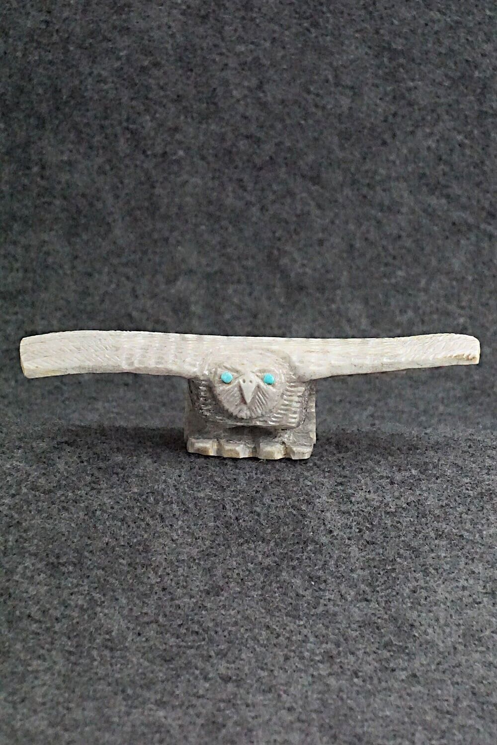 Owl Zuni Fetish Carving - Garrick Weeka
