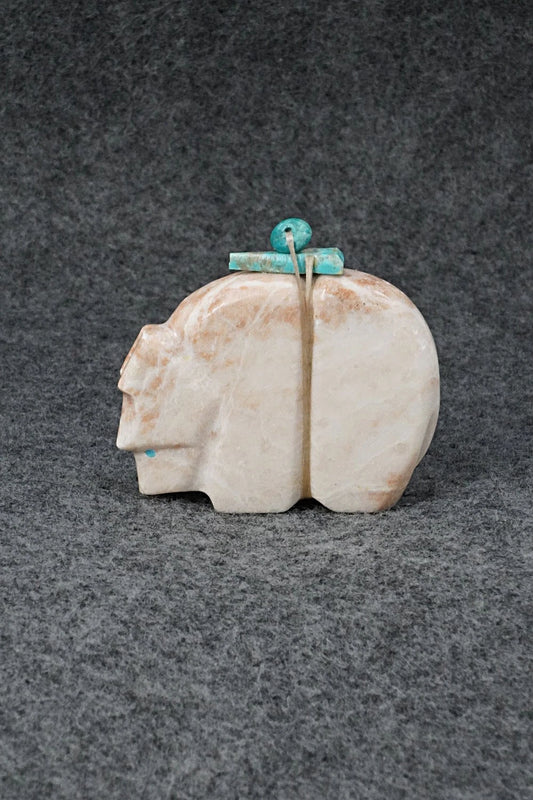 Bear Zuni Fetish Carving - Kinizi Hanawekee