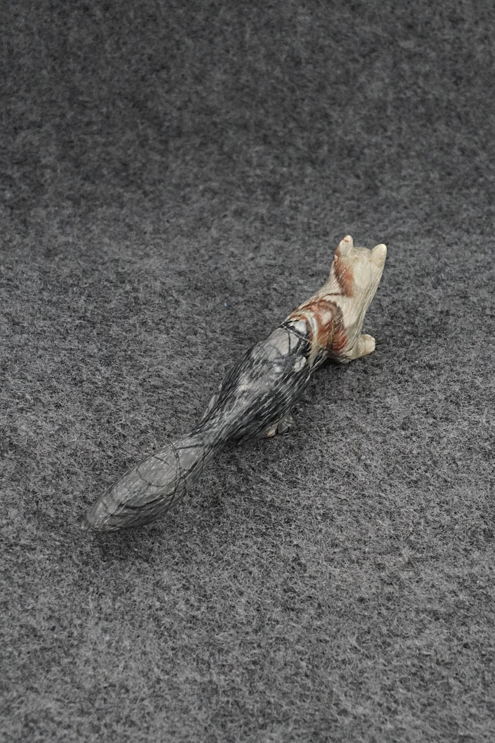 Wolf Zuni Fetish Carving - Lance Cheama