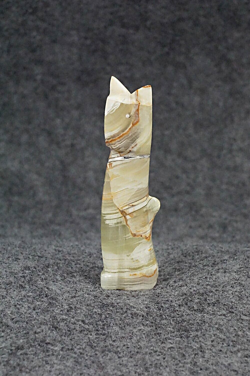 Cat Zuni Fetish Carving - Kenny Chavez