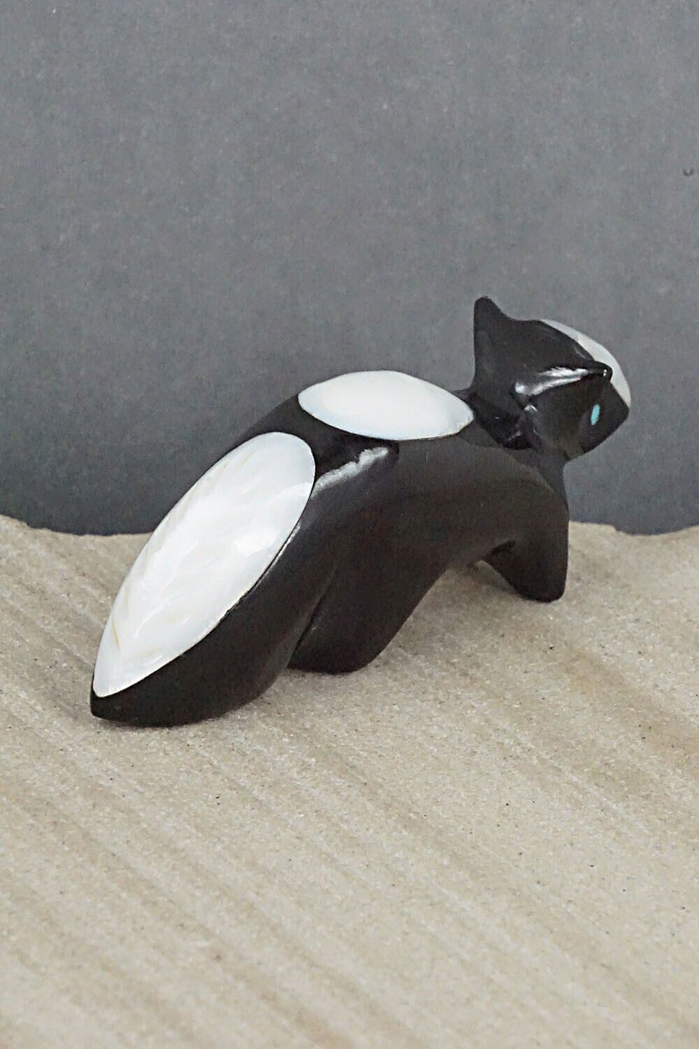Skunk Zuni Fetish Carving - Calvert Bowannie