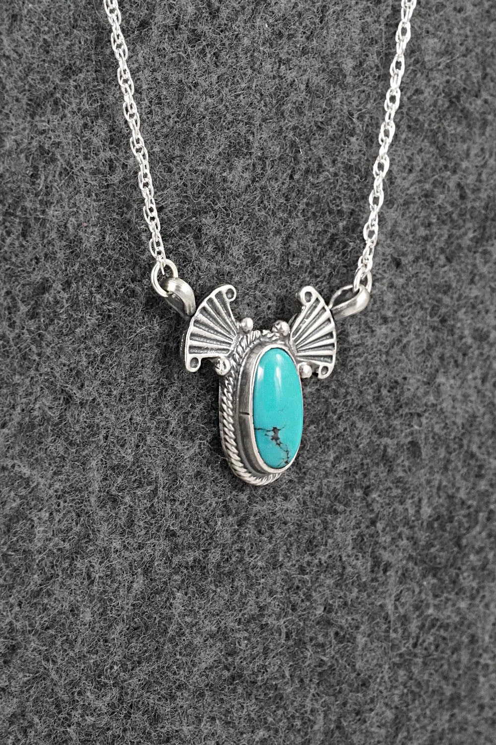 Turquoise & Sterling Silver Necklace - Verley Betone