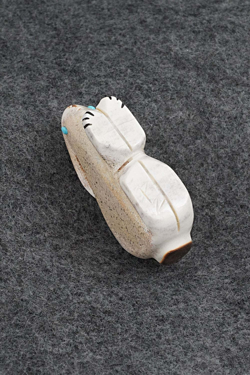 Rabbit Zuni Fetish Carving - Claudia Peina
