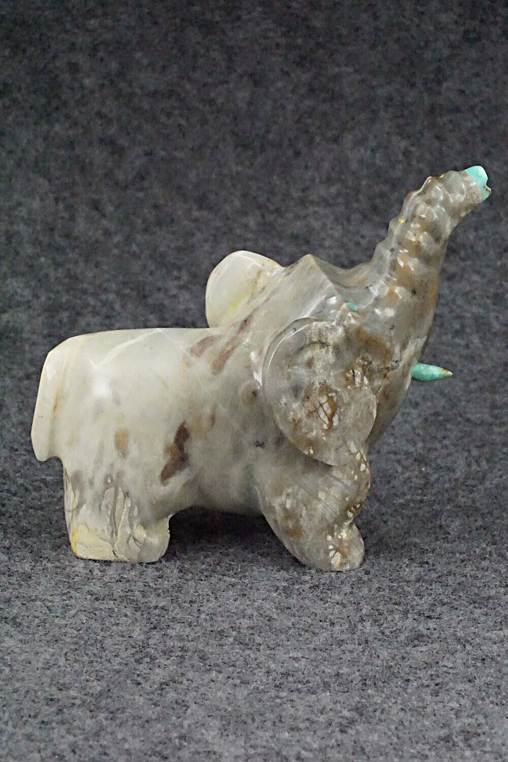 Elephant Zuni Fetish Carving - Enrike Leekya
