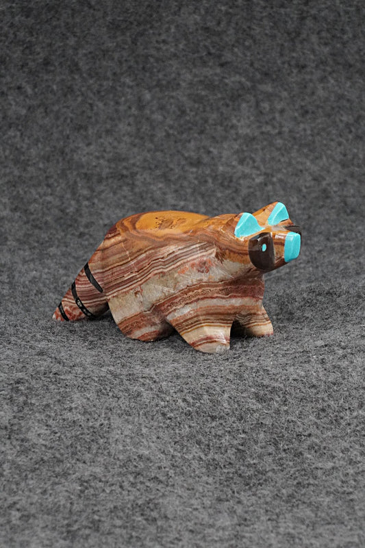 Raccoon Zuni Fetish Carving - Enrike Leekya