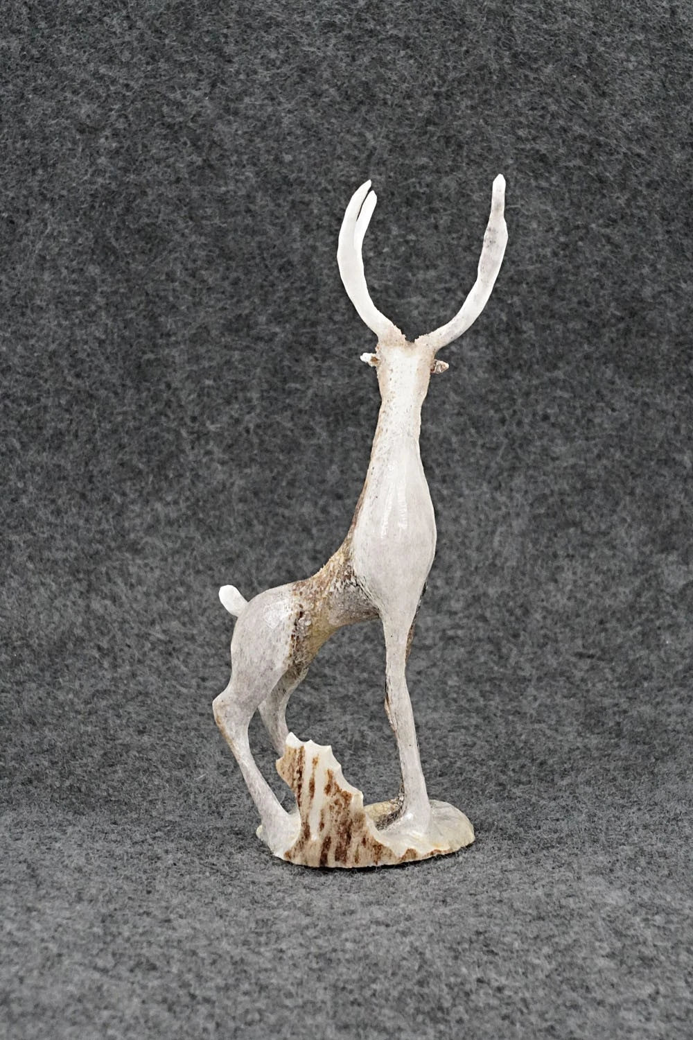 Deer Zuni Fetish Carving - Ruben Najera