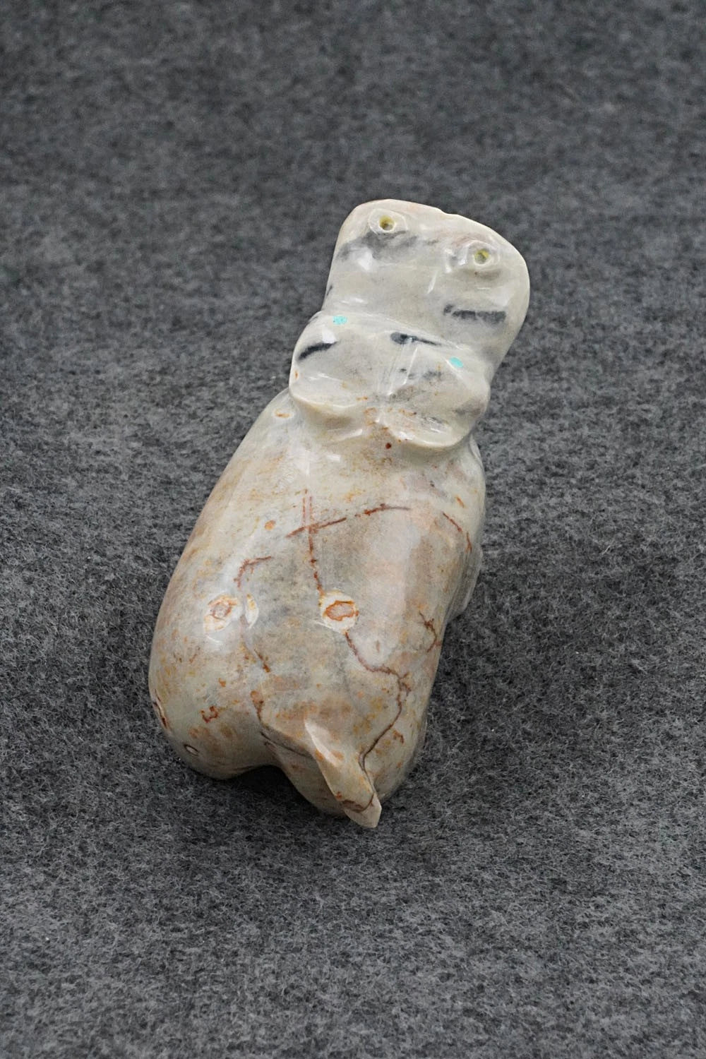 Hippo Zuni Fetish Carving - Enrike Leekya