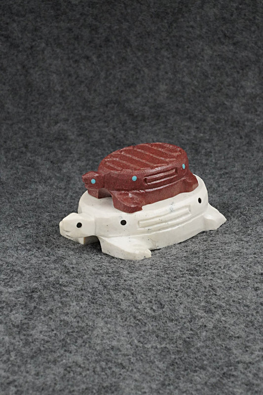 Turtle Zuni Fetish Carving - Jesus Espino