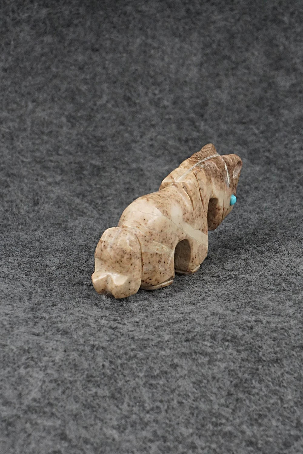 Horse Zuni Fetish Carving - Dannette Laate