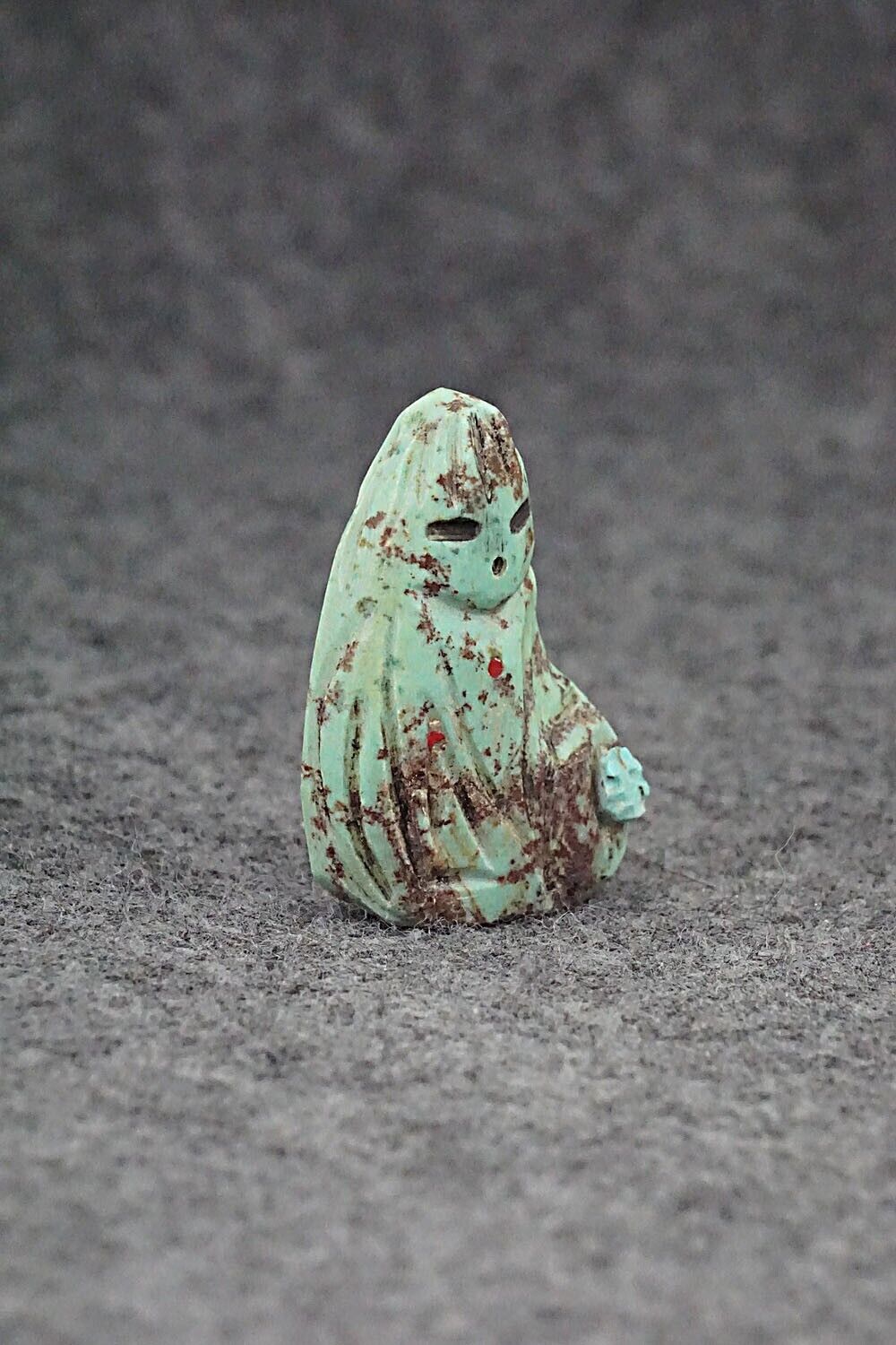 Corn Maiden Zuni Fetish Carving - Kevin Quam