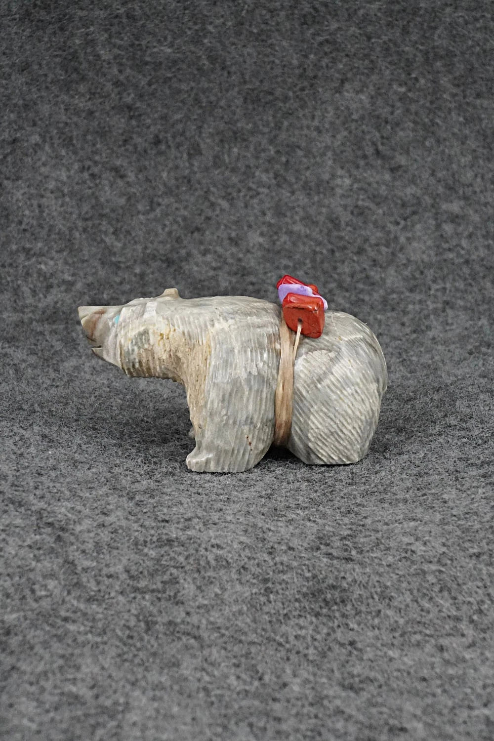 Bear Zuni Fetish Carving - Paulette & Farlan Quam