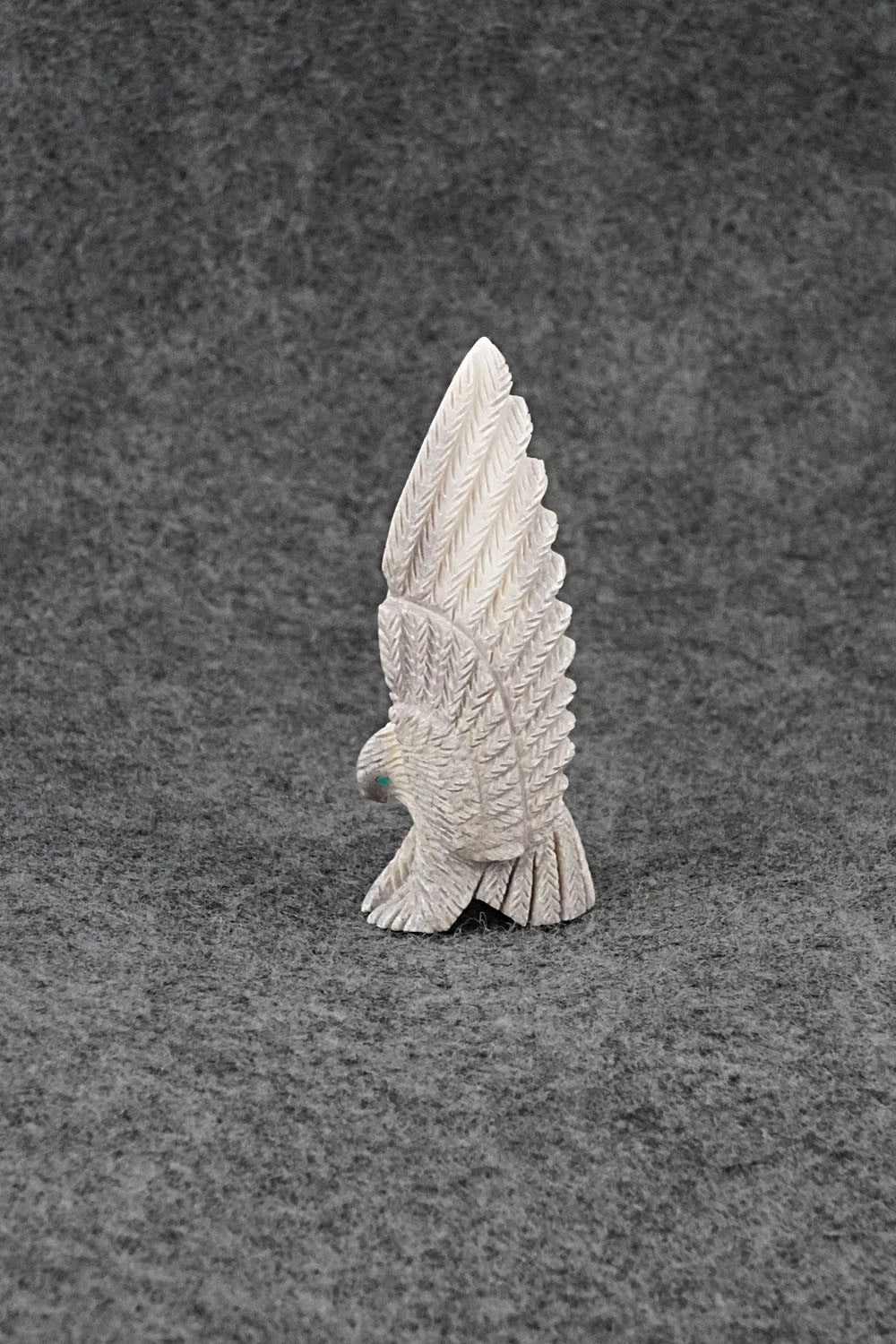 Eagle Zuni Fetish Carving - Justin Hustito